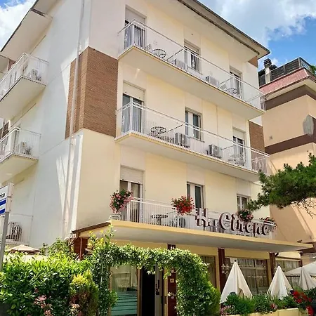 In Guest - New Cirene Quadruple 4 People With Breakfast * Rimini